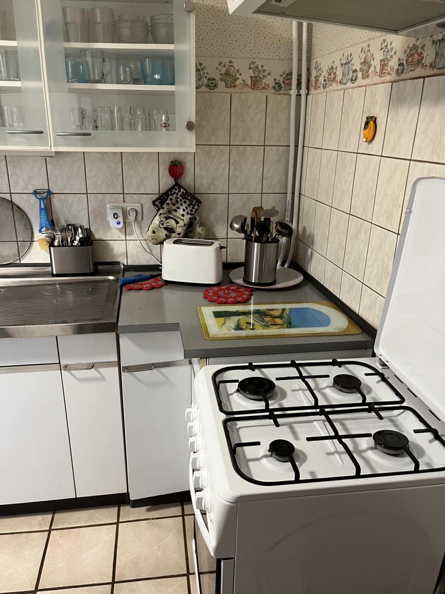 Gasthaus Katrin เคอนิกสลูทเทอร์ อัม เอล์ม ภายนอก รูปภาพ